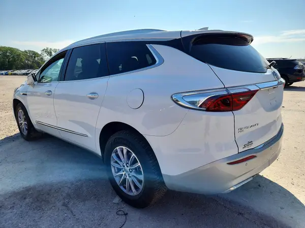 5GAEVBKWXRJ124080 2024 BUICK ENCLAVE - Image 2