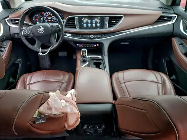 5GAEVCKW0JJ215224 2018 BUICK ENCLAVE - Image 8