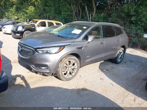 5GAEVCKW0JJ218480 2018 BUICK ENCLAVE - Image 2