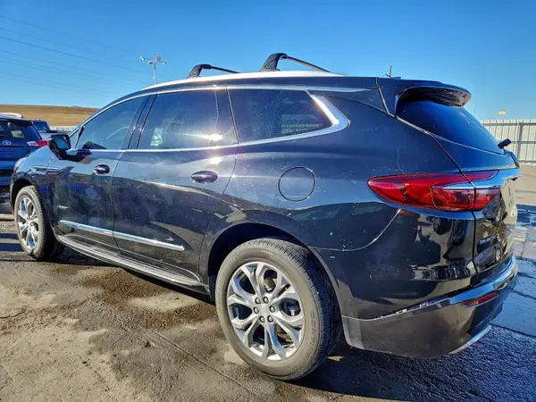 5GAEVCKW0JJ229530 2018 BUICK ENCLAVE - Image 2
