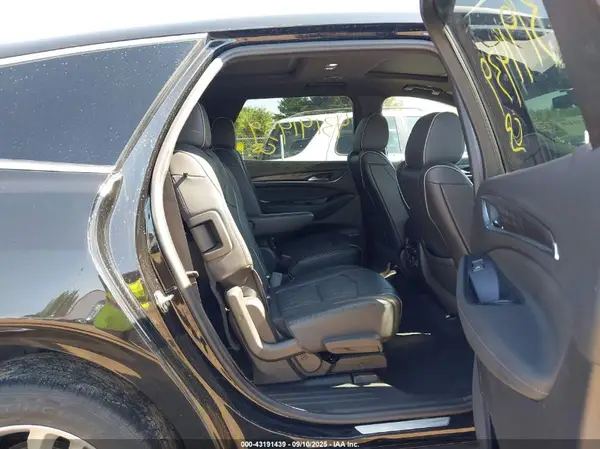 5GAEVCKW0NJ194445 2022 BUICK ENCLAVE - Image 8