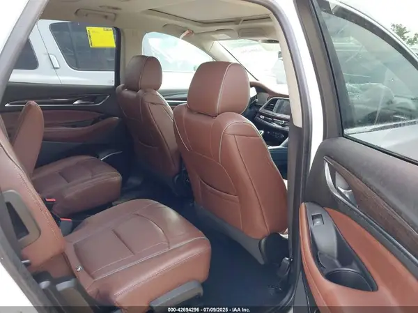 5GAEVCKW1JJ231576 2018 BUICK ENCLAVE - Image 8