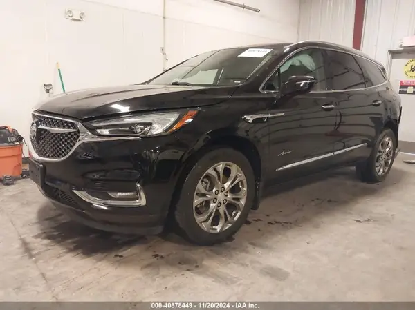 5GAEVCKW1KJ273828 2019 BUICK ENCLAVE - Image 2