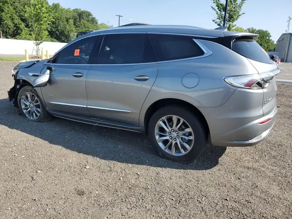 5GAEVCKW1PJ176698 2023 BUICK ENCLAVE - Image 2