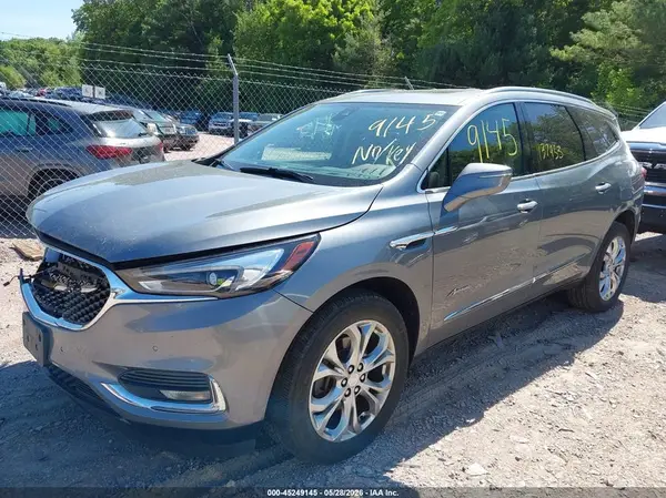 5GAEVCKW2JJ133740 2018 BUICK ENCLAVE - Image 2