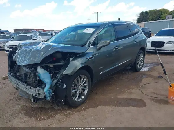 5GAEVCKW2NJ117978 2022 BUICK ENCLAVE - Image 2
