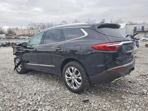 5GAEVCKW3JJ121354 2018 BUICK ENCLAVE - Image 2