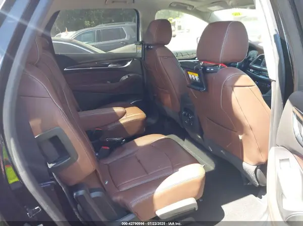 5GAEVCKW3JJ193820 2018 BUICK ENCLAVE - Image 8