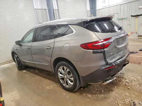 5GAEVCKW3JJ279936 2018 BUICK ENCLAVE - Image 2
