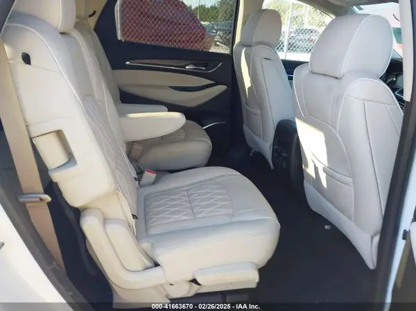 5GAEVCKW3PJ197116 2023 BUICK ENCLAVE - Image 8