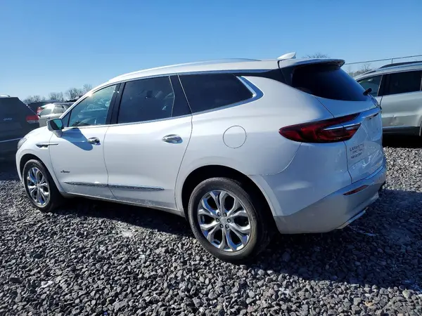 5GAEVCKW4JJ188643 2018 BUICK ENCLAVE - Image 2