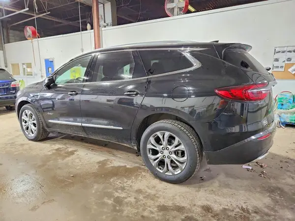 5GAEVCKW4KJ201120 2019 BUICK ENCLAVE - Image 2
