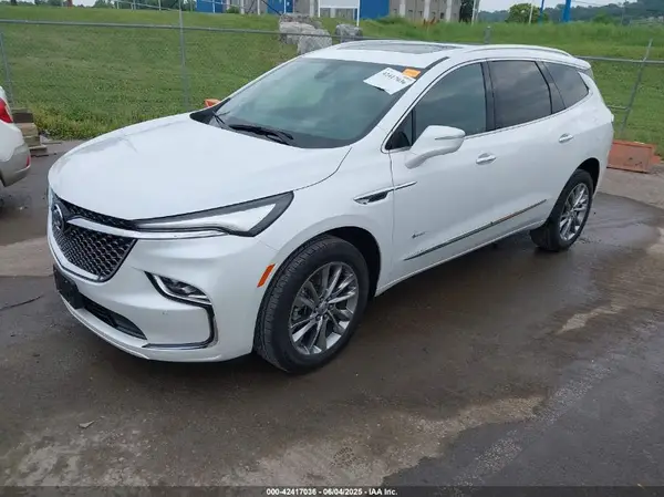 5GAEVCKW4RJ108656 2024 BUICK ENCLAVE - Image 2