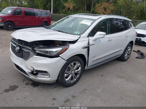 5GAEVCKW5JJ220614 2018 BUICK ENCLAVE - Image 2