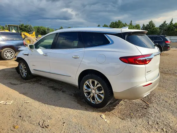 5GAEVCKW5JJ241236 2018 BUICK ENCLAVE - Image 2