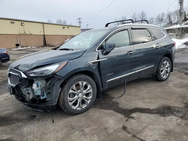 5GAEVCKW5JJ244119 2018 BUICK ENCLAVE - Image 1