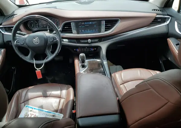 5GAEVCKW5JJ261017 2018 BUICK ENCLAVE - Image 8