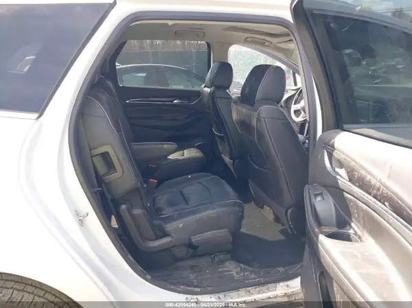 5GAEVCKW5KJ200249 2019 BUICK ENCLAVE - Image 8