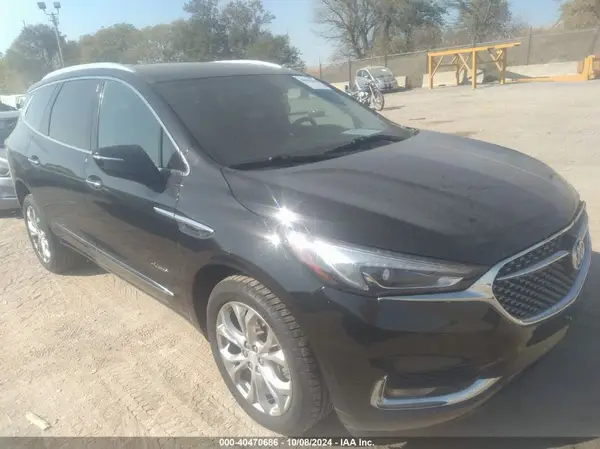 5GAEVCKW6JJ162013 2018 BUICK ENCLAVE - Image 1