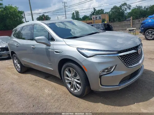 5GAEVCKW6PJ205130 2023 BUICK ENCLAVE - Image 1