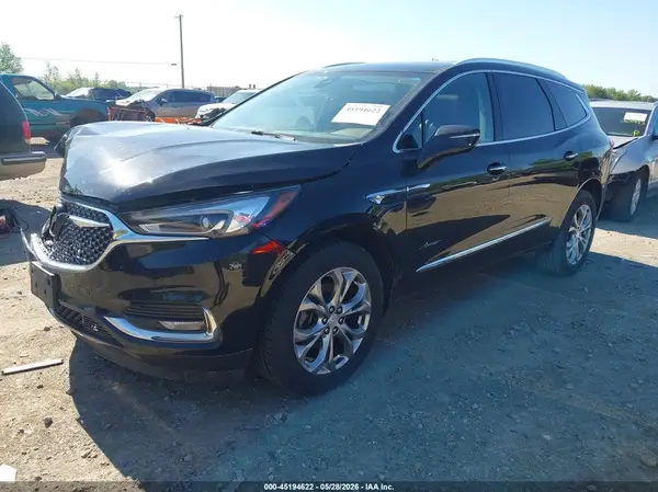 5GAEVCKW7JJ154342 2018 BUICK ENCLAVE - Image 2