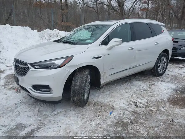 5GAEVCKW7JJ166491 2018 BUICK ENCLAVE - Image 2