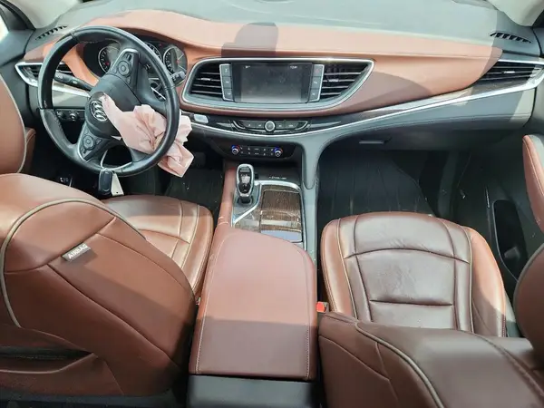 5GAEVCKW7JJ181010 2018 BUICK ENCLAVE - Image 8
