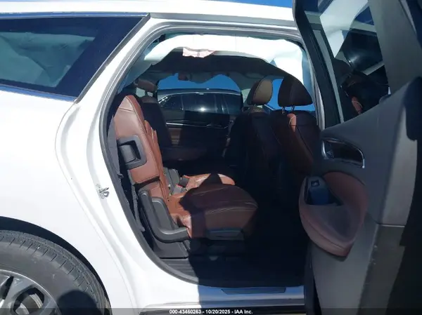5GAEVCKW7JJ265523 2018 BUICK ENCLAVE - Image 8