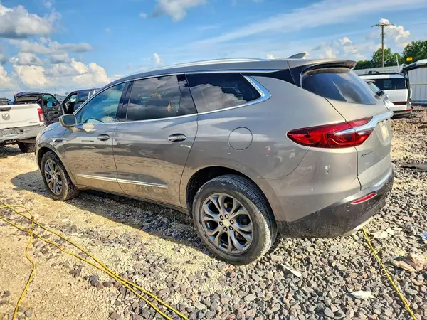 5GAEVCKW7KJ138577 2019 BUICK ENCLAVE - Image 2