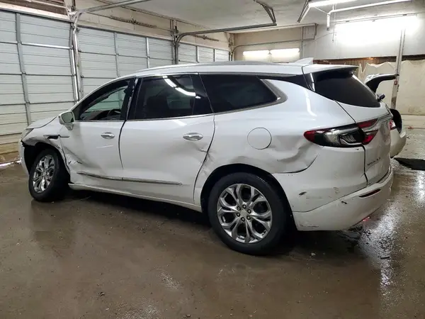 5GAEVCKW7LJ275228 2020 BUICK ENCLAVE - Image 2
