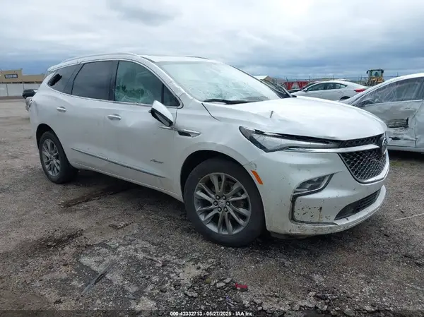 5GAEVCKW7PJ188421 2023 BUICK ENCLAVE - Image 1