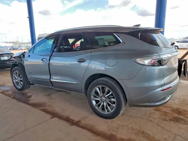 5GAEVCKW7RJ114693 2024 BUICK ENCLAVE - Image 2