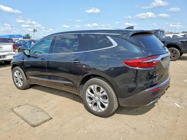 5GAEVCKW8JJ185583 2018 BUICK ENCLAVE - Image 2