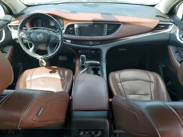 5GAEVCKW8JJ229985 2018 BUICK ENCLAVE - Image 8