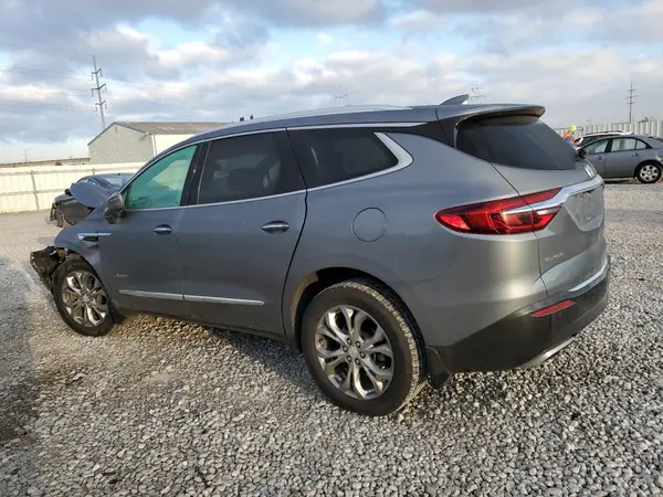 5GAEVCKW8JJ280676 2018 BUICK ENCLAVE - Image 2