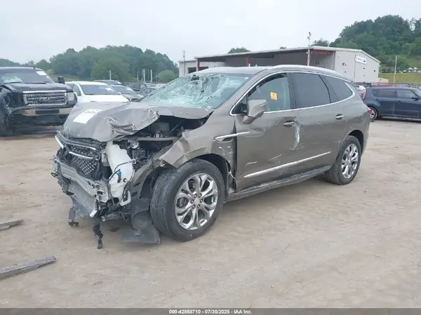 5GAEVCKW8LJ100910 2020 BUICK ENCLAVE - Image 2