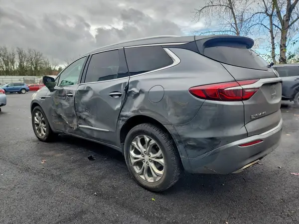 5GAEVCKW8MJ216271 2021 BUICK ENCLAVE - Image 2