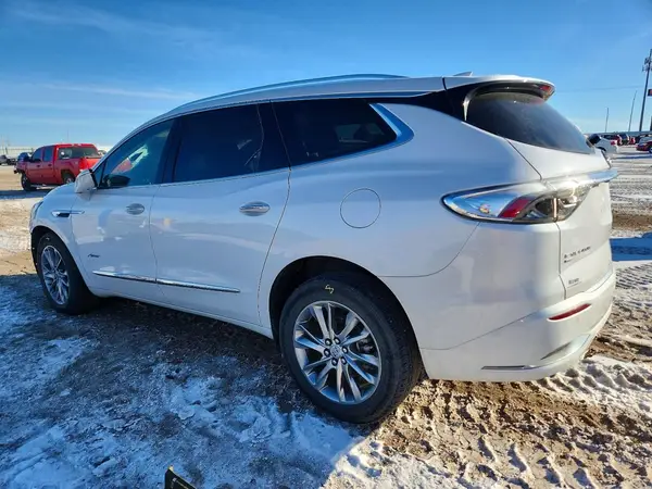 5GAEVCKW8PJ208384 2023 BUICK ENCLAVE - Image 2