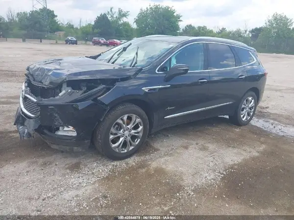 5GAEVCKW9JJ170767 2018 BUICK ENCLAVE - Image 2