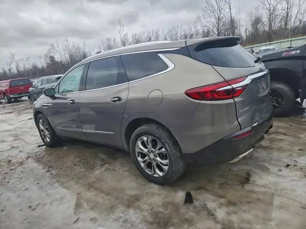 5GAEVCKW9JJ201886 2018 BUICK ENCLAVE - Image 2