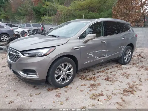 5GAEVCKW9KJ113955 2019 BUICK ENCLAVE - Image 2