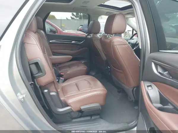 5GAEVCKW9KJ113955 2019 BUICK ENCLAVE - Image 8