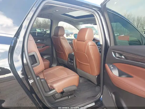 5GAEVCKW9MJ215601 2021 BUICK ENCLAVE - Image 8