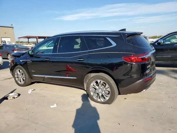 5GAEVCKWXJJ136594 2018 BUICK ENCLAVE - Image 2