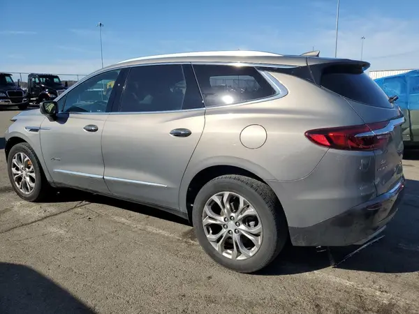 5GAEVCKWXJJ155131 2018 BUICK ENCLAVE - Image 2
