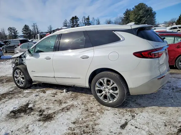 5GAEVCKWXJJ194852 2018 BUICK ENCLAVE - Image 2