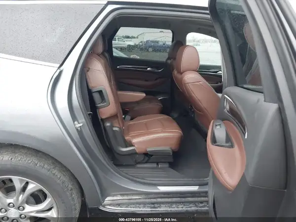 5GAEVCKWXJJ243208 2018 BUICK ENCLAVE - Image 8