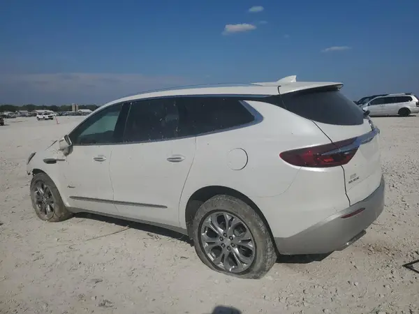 5GAEVCKWXJJ255777 2018 BUICK ENCLAVE - Image 2