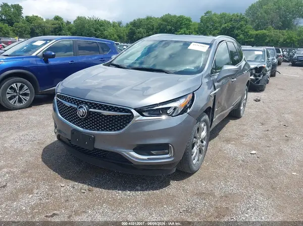 5GAEVCKWXKJ202661 2019 BUICK ENCLAVE - Image 2