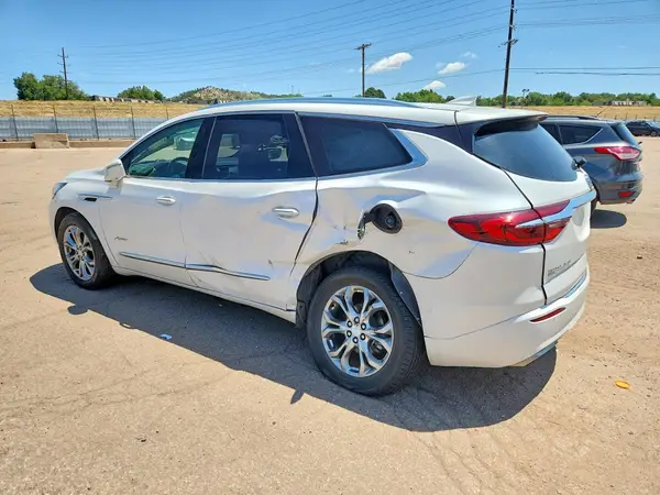 5GAEVCKWXLJ131110 2020 BUICK ENCLAVE - Image 2